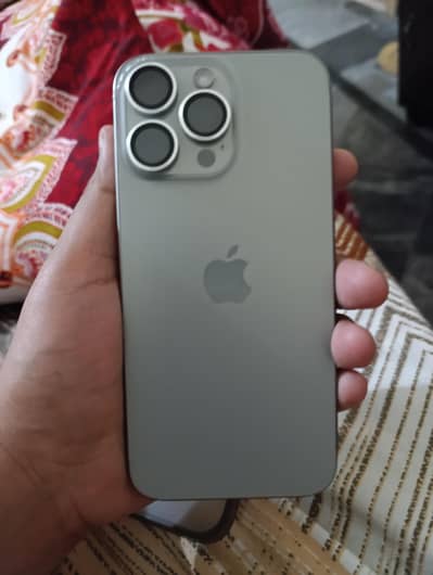 15 pro max 512 natural titanium non pta sim time 4months 95 health