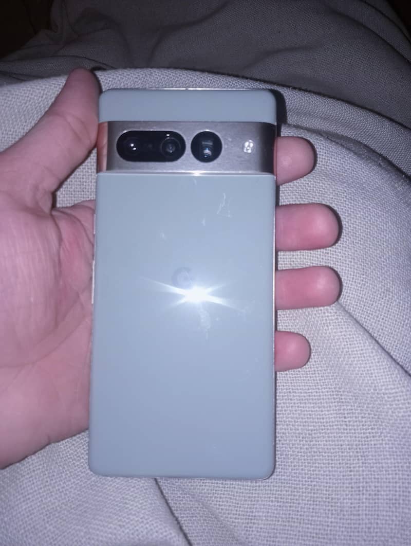 Google pixel 7 pro 8