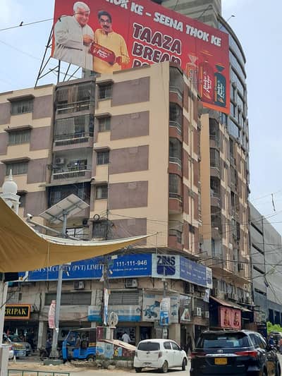 3 Bed D D Flat On Sindhi Muslim Block B And Main Shahrah E Faisal