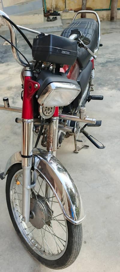 united urgent sale cont Wtsap 03121249720