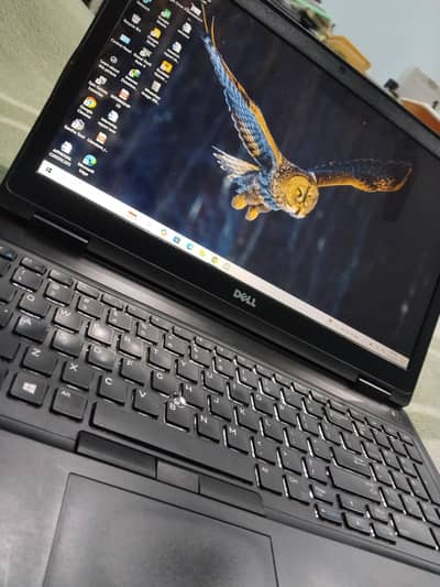 Dell 5580 i5 6th generation touch screen
