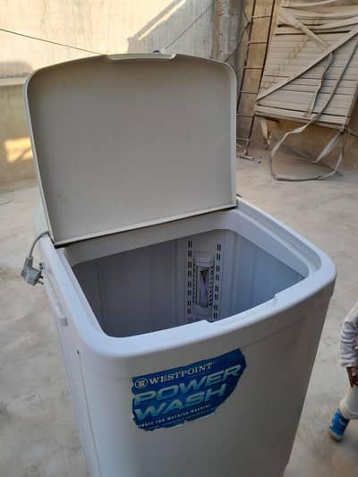 New washing machine  for sale slightly used