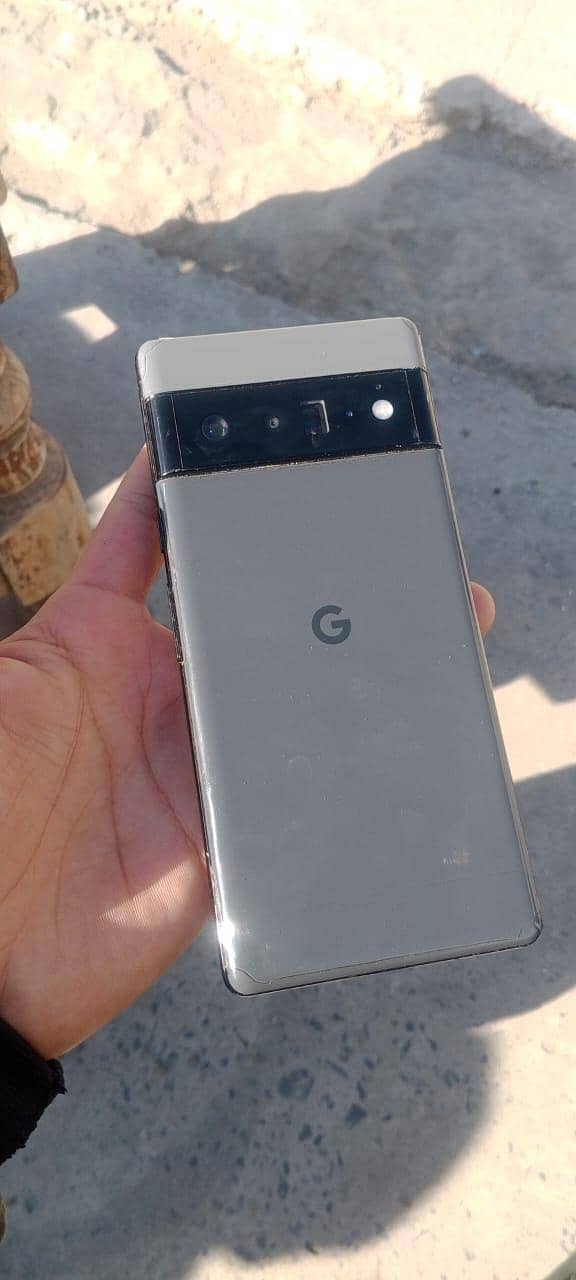 Google Pixel 6 Pro 2