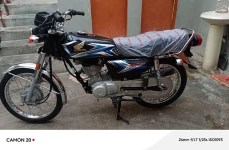 Honda CG 125 model 2025 ka 7 month unregistered 1659 km chali