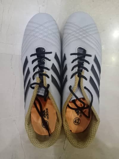 studes for sell10/8.5 conduction  best grip for ground