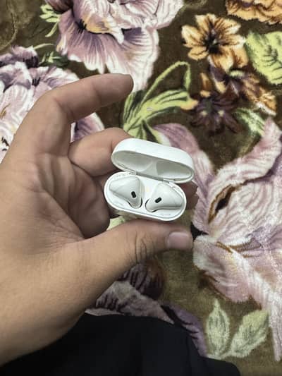Apple AirPods 1