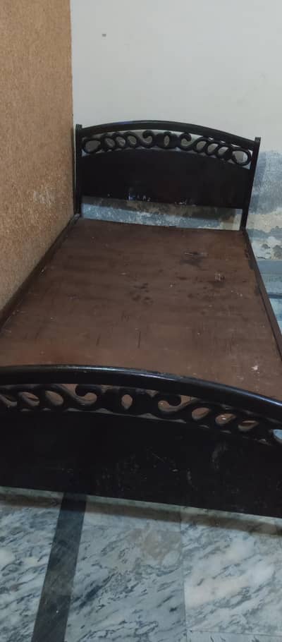 سنگل بیڈ براۓ فروخت