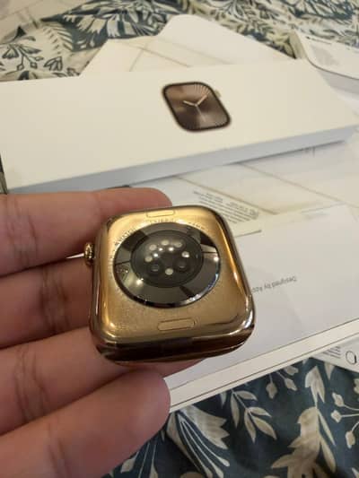 Apple  Series 10  Stainless steel Gold 46 mm 100 health milanses  loop