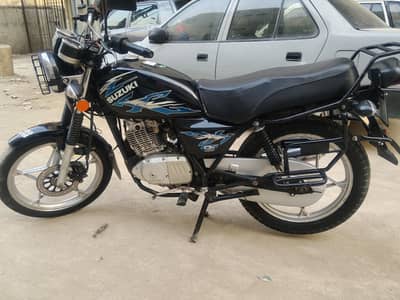 gs150se 2021 model 1st owner feel like new bike sealed engine
