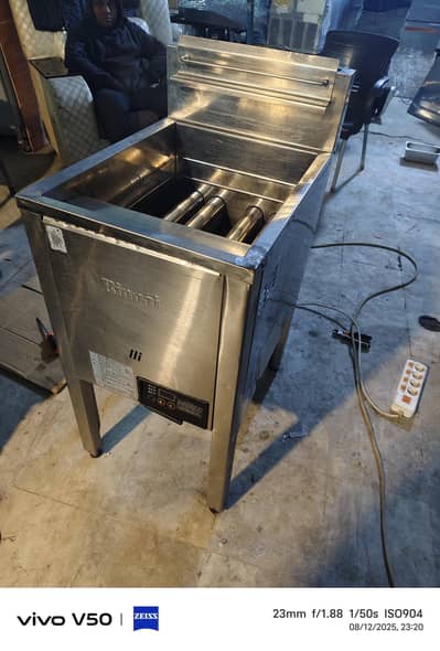 deep fryer imported rannai company 22 litter automatic
