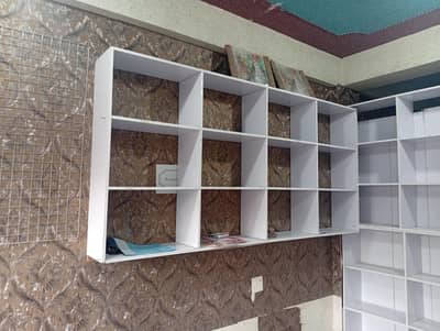 Racks for sale 4/8 feet 3 racks & 4/3  racks  2 counter B hay