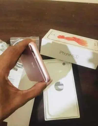 iphone 6 plus 128 GB with box my WhatsApp number 03477298721