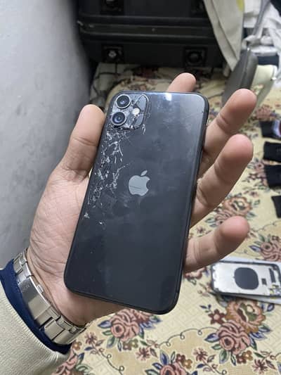 Iphone 11 bypass 128GB EXCHANGE POSSIBLE