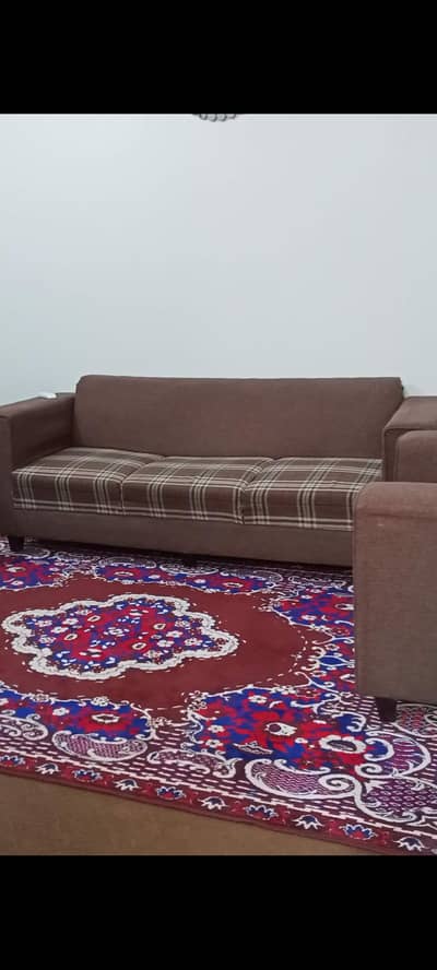 5 Seater Sofa Set for Sale | Comfortable & Well Maintained