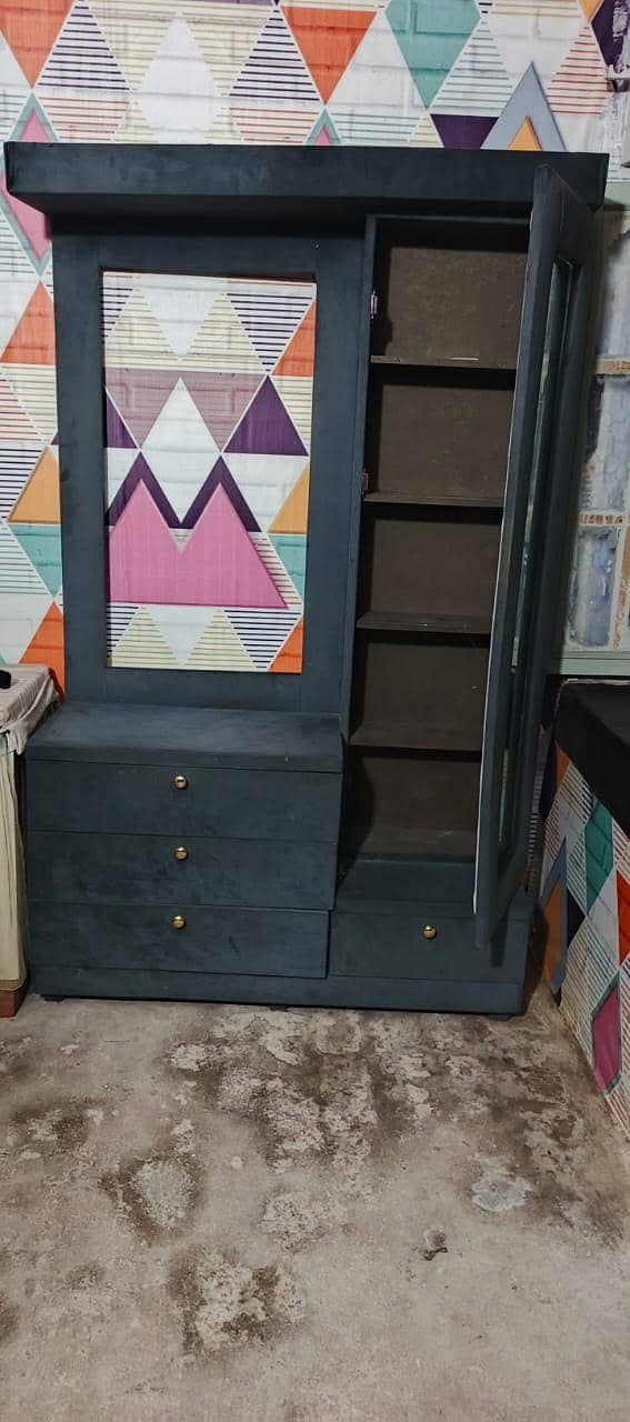 dressing table 2