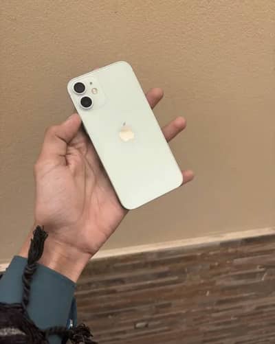 I Phone 12 mini 128 factory unlock non pta