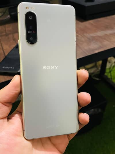 Sony Xperia 5 mark 2 official pta