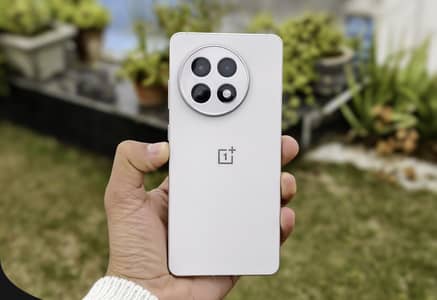 One plus 13r 10/10 condition full ok only phone  1 month use