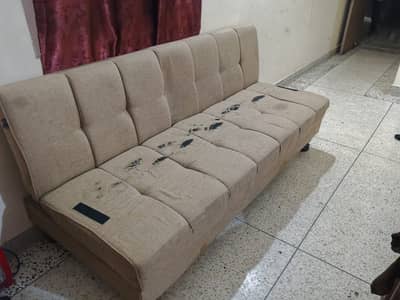 Sofa cumbed
