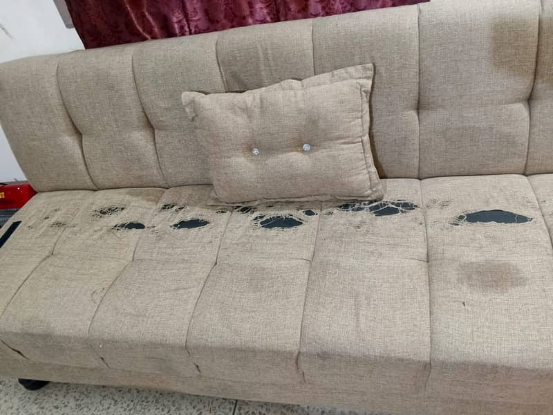 Sofa cumbed 3