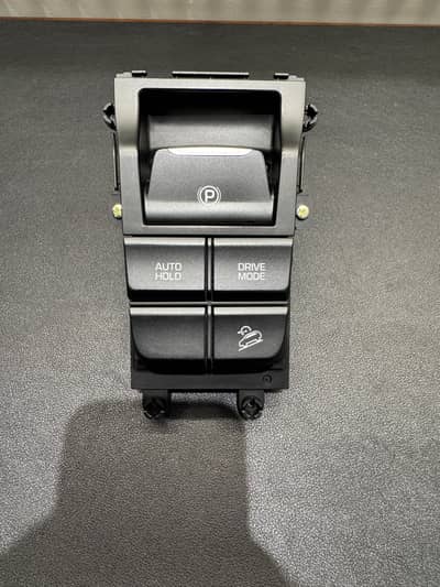 Tucson handbrake button