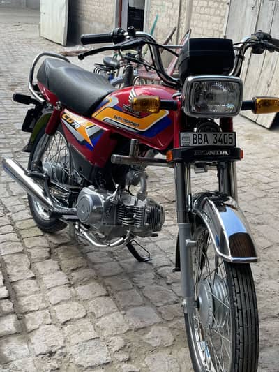 Honda cd 70 2025