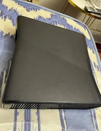 Xbox 360 Slim Model