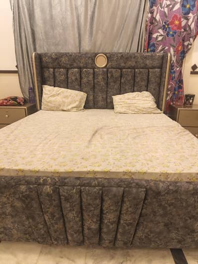 King side bed, 2 side tables, dressing table for sale.