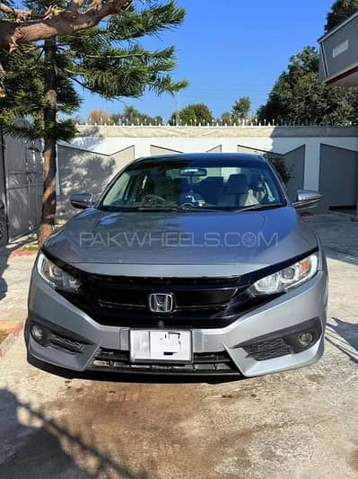 Honda civic 1.5 Rs turbo 2017 neat and clean