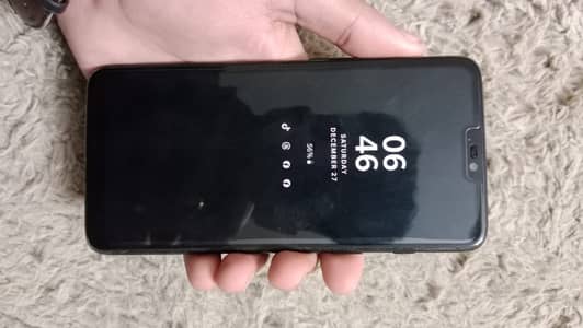 MODEL 1 PLUS 6 GB 8 128  CONDITION ARE VERY GOOD  COLER : BLACK