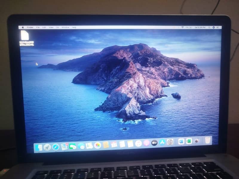 Macbook pro model 2011  Apple Laptop 0