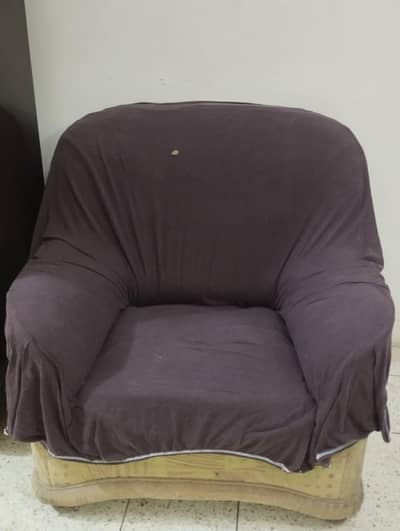 Sofa set for Sale 5  Seaters  fine & Heavy  Structure
