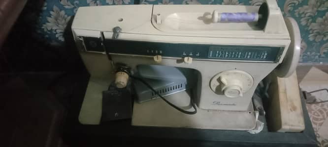saving aur embroidery machine A1 condition