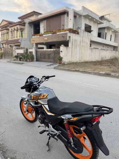 Honda cb 150 f special edition