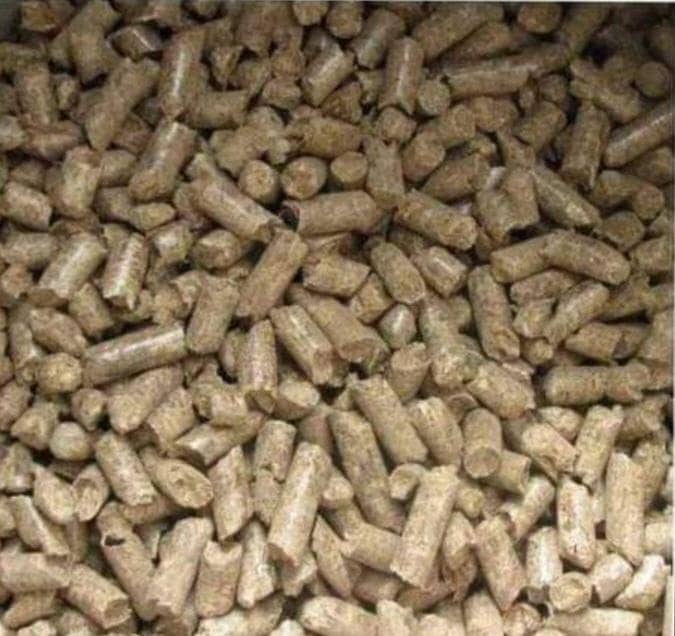 feed pellets making machine 14