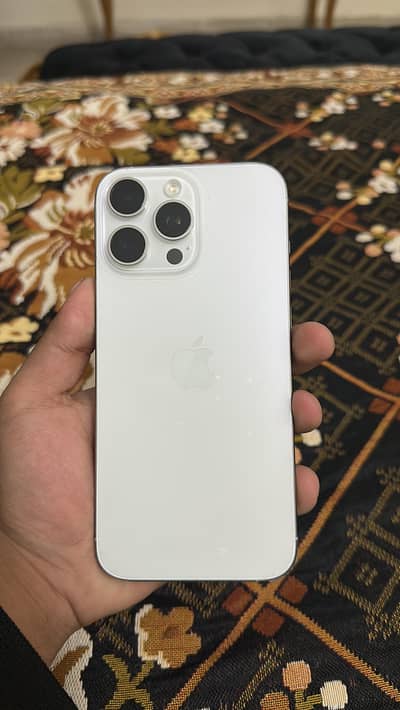 Iphone 16 pro max jv