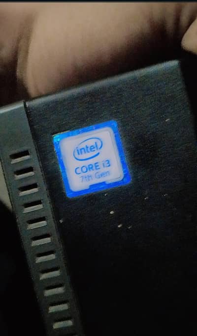 Core i3-7Th Generation 710q