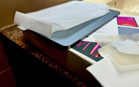 Apple iPad Pro M2 12.9-inch 1TB – Excellent Condition