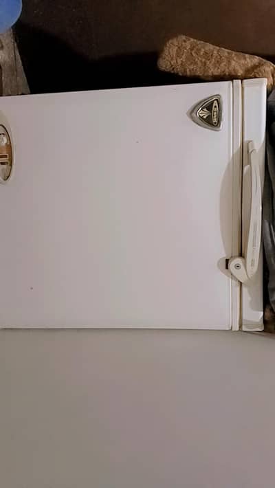 Small Size Single  Door Deep Freezer