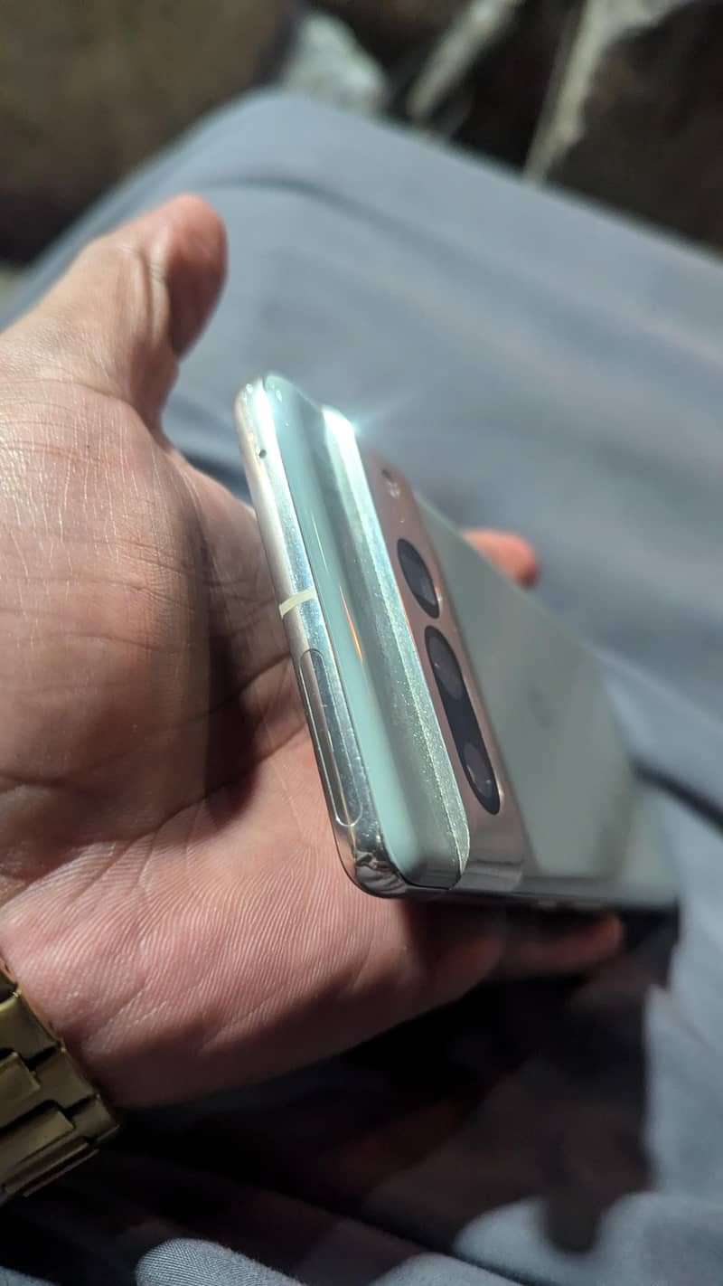 Google pixel 7 pro 1