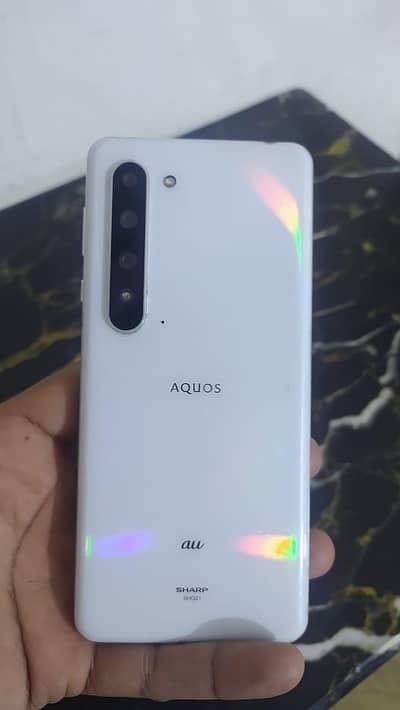 Sharp Aquas R5g 12 gb ram 256 gb rom