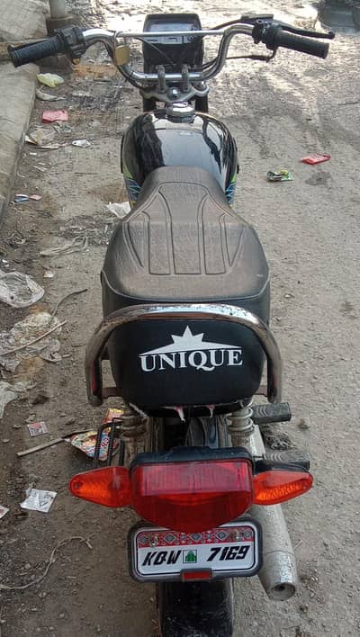 Unique 70 2025 Rs. 99,000 WhatsAp0344 1275880