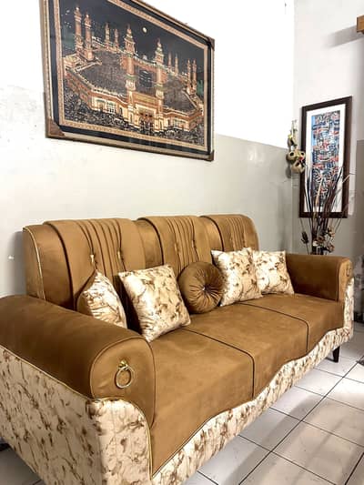 Brand New Luxury 5 seater sofa Set