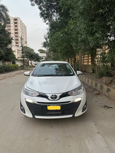 Toyota Yaris 1.5 ATIV CVT Top of the line