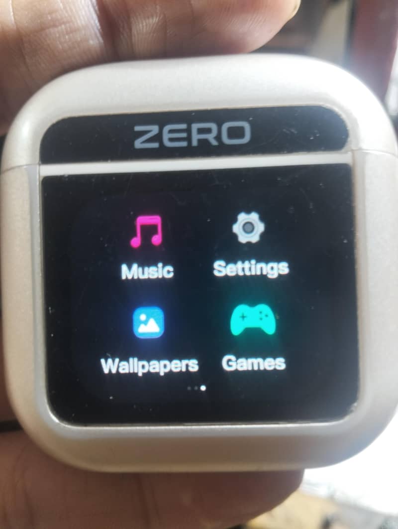 zero display eairbuds 4