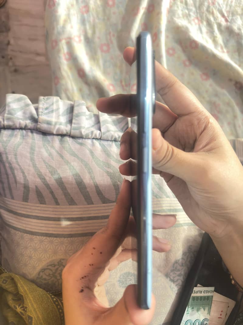 redmie  note 10 pro 4