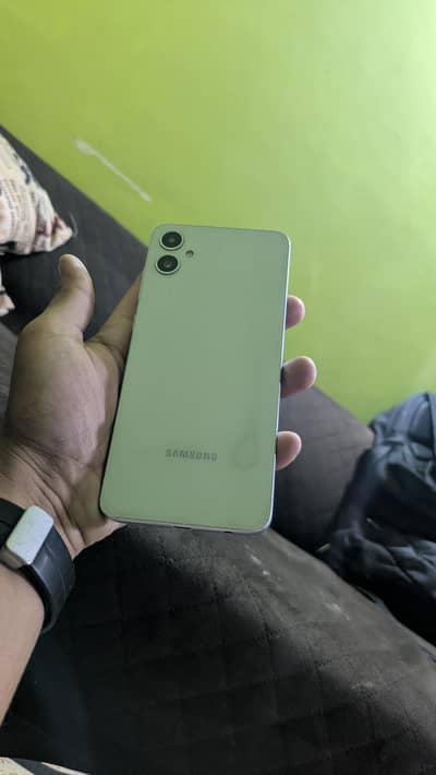 Samsung Galaxy A05