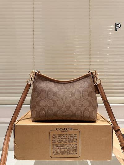 Coach Shoulder Bag  – Like New | Original Look