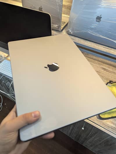 Macbook M1 Pro 2021 16 inch 16/512 16 Core Fresh import scretchless