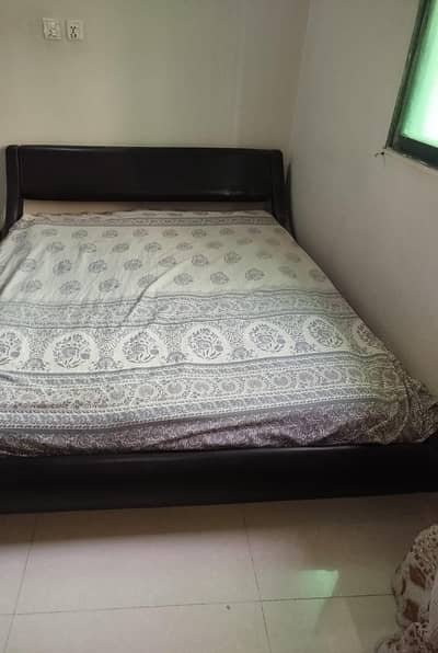 Queen Size Bed - Foreign Style - With Mattress